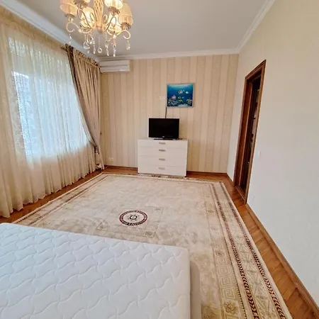 Casa De Lux Telecentru キシナウ