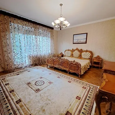 Casa De Lux Telecentru * キシナウ